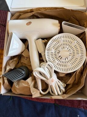 T3 White and Rose Gold Hair Dryer with Multiple Attachments